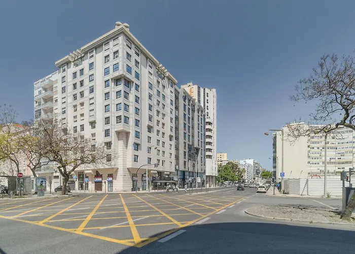 Casa Boma Lisboa - Design & Spacious Apartment With Balcony - Alvalade II