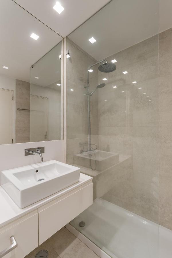 Casa Boma - Design & Spacious With Balcony - Alvalade Ii Apartment